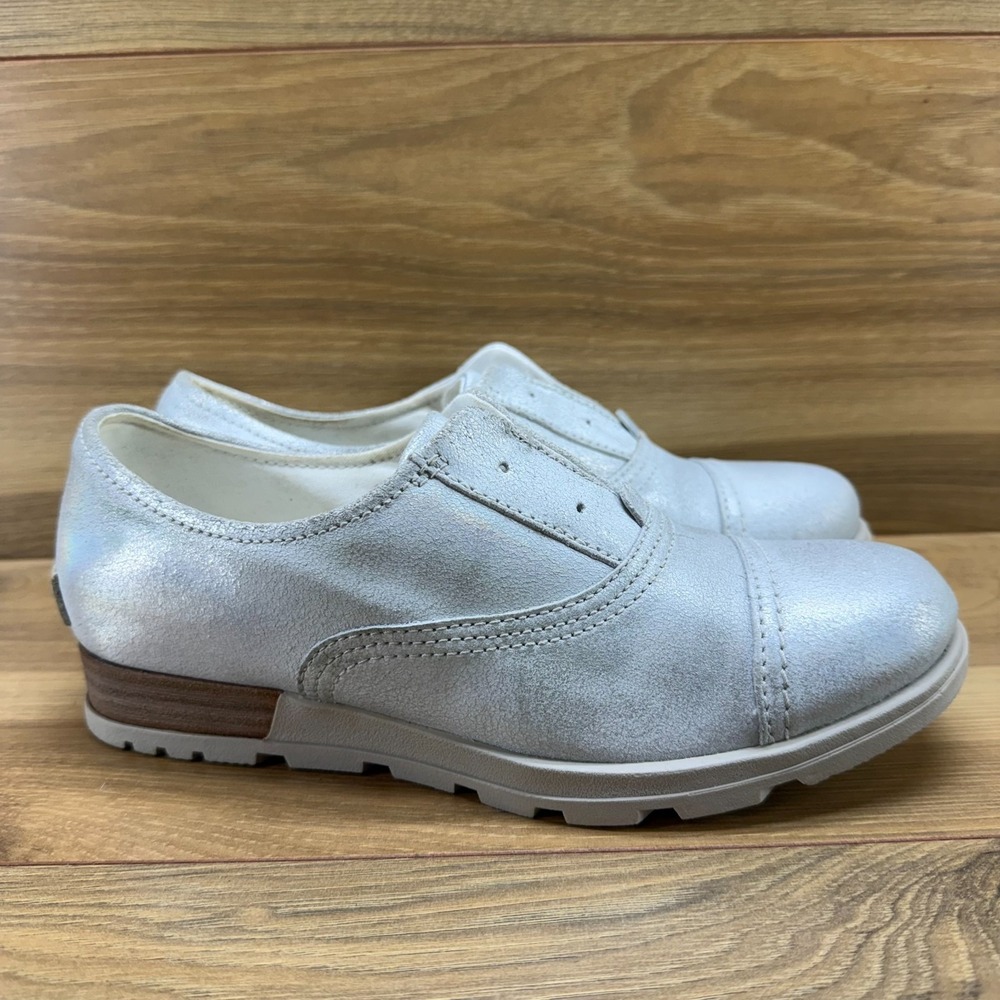 Sorel Major Oxfords Mens 7 Silver Leather Modern Minimalist Wedge Everyday